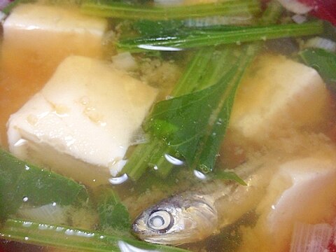 みそ汁の定番 ほうれん草と豆腐のみそ汁